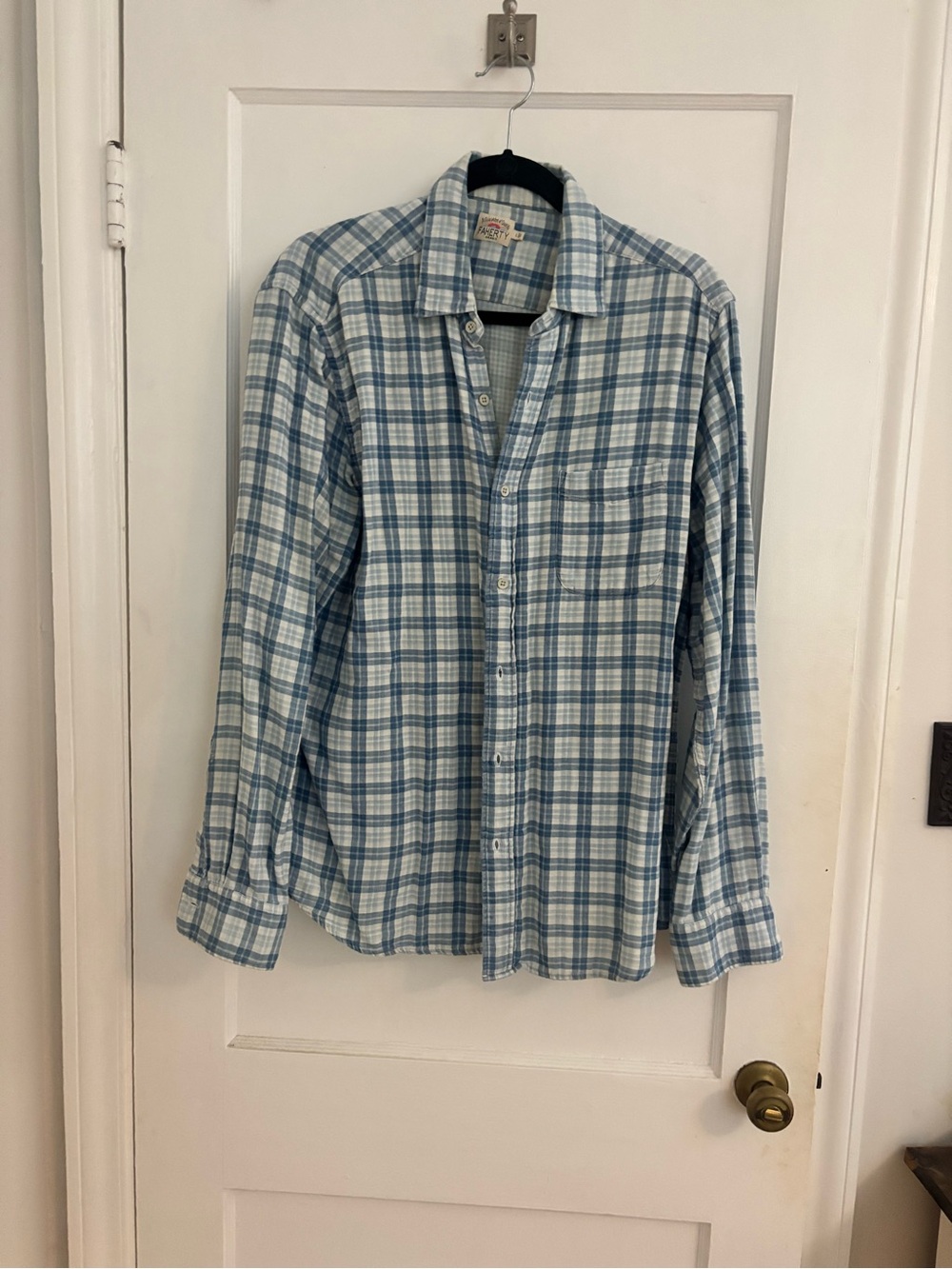 Faherty Brand Blue Plaid Long Sleeve Shirt - L 🌊